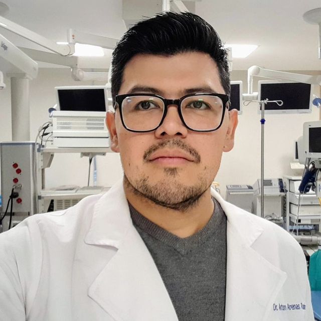 Arturo Arenas, Neumólogo Ciudad de México