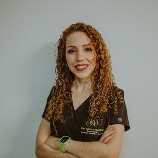 Karina Martinez Chavarria, Dermatólogo Nuevo Leon