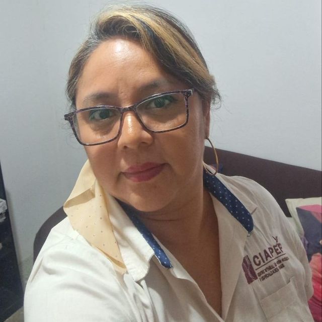 Virginia Reyes Santiago, Psicopedagogo Ciudad Lazaro Cardenas