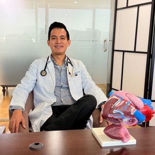 Dr. Moisés Iván Vásquez Santiago