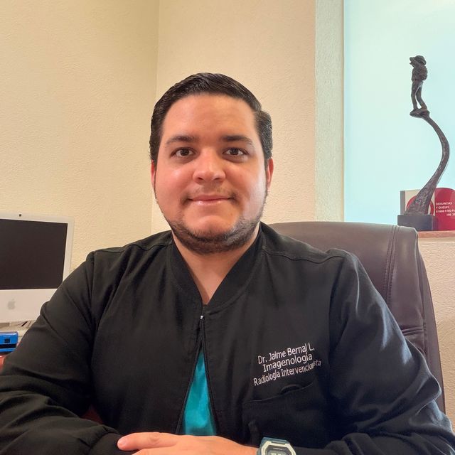 Jaime Bernal Lama, Radiólogo Puebla