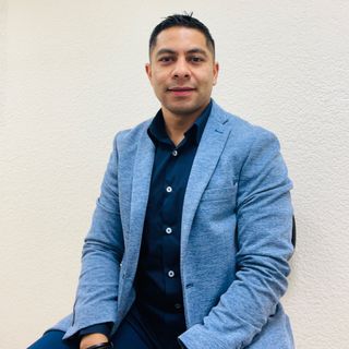 Dr. Ricardo Daniel Corona González