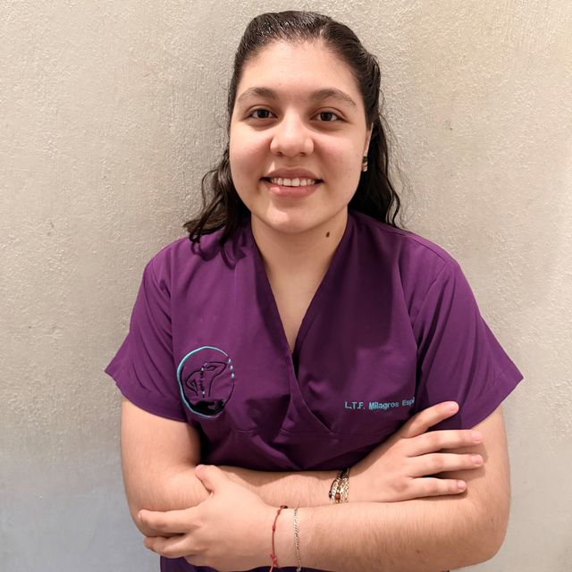 Milagros Carolina Espinoza Garcia, Fisioterapeuta Guadalajara
