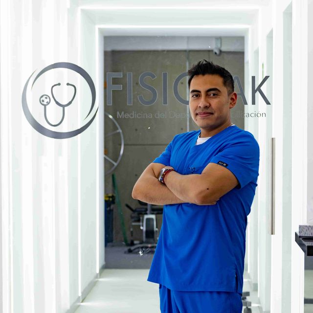Cristofer Apolo Salazar González, Fisioterapeuta Benito Juárez