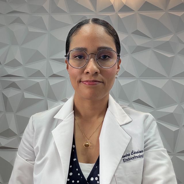 Sandra Sarahi Cárdenas Teposte, Endocrinólogo San Luis Potosi
