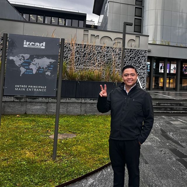 Victor Hugo Virrueta Galinzoga, Cirujano general Uruapan