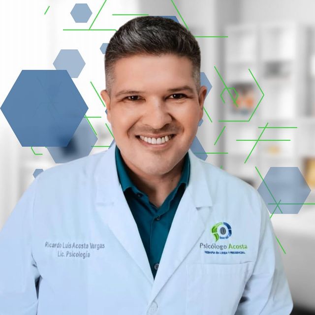 Ricardo Acosta, Psicólogo Baja California