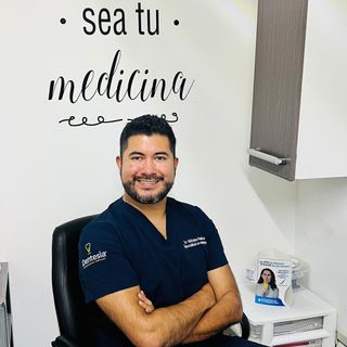 Adair Velázquez Ramírez, Dentista - Odontólogo Puebla