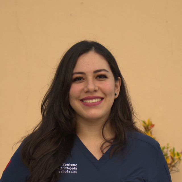 Ana Karen  Cruz Zenteno , Dentista - Odontólogo Tuxtla Gutierrez