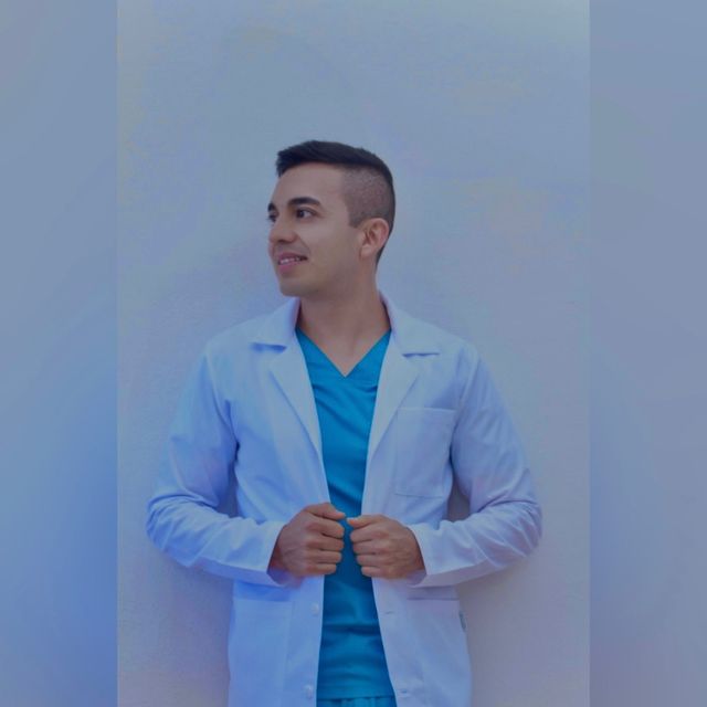 Antonio Cerda Ventura, Dentista - Odontólogo Morelia