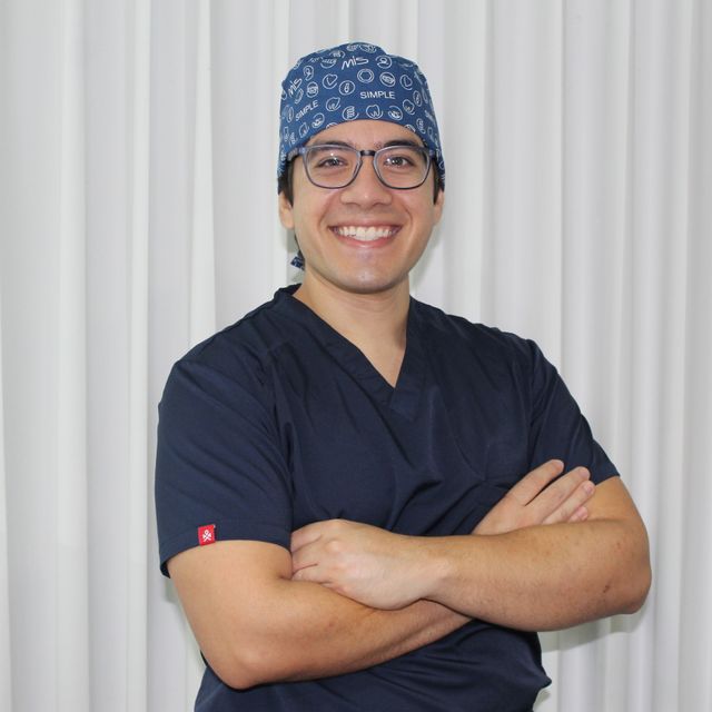Ricardo Figueroa May, Dentista - Odontólogo Mérida