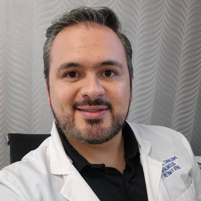 César Galván, Oftalmólogo Ciudad Victoria