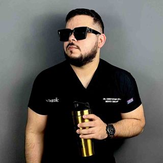 Ampliar imagen: Christopher Perez Garcia, Médico general Alamo Temapache