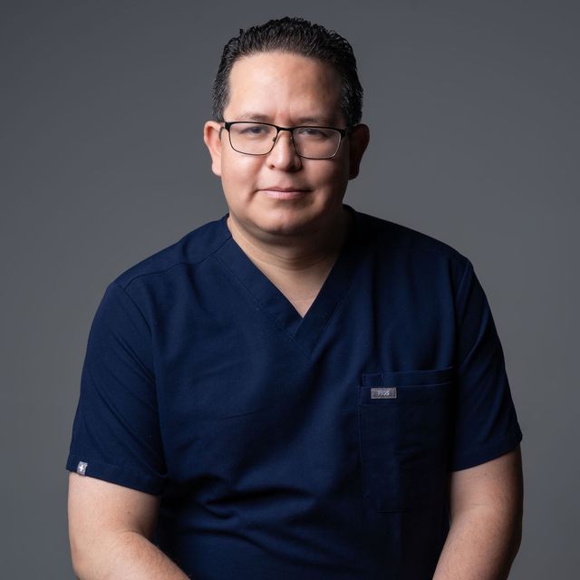 César Alberto García Alanís, Ginecólogo Tijuana
