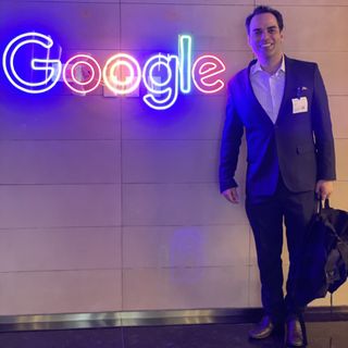 Mtro. Enrique Prieto Arroyo