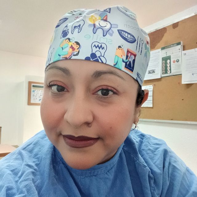 Celia Nayeli Téllez Iturbide, Dentista - Odontólogo Tlalpan