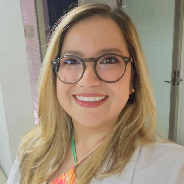 Dulce María Stephanie Díaz Meza, Cirujano oncólogo Tulancingo