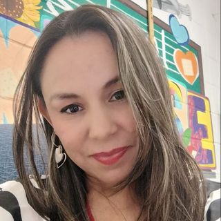 Ampliar imagen: Yadira Urbalejo, Psicólogo Mexicali