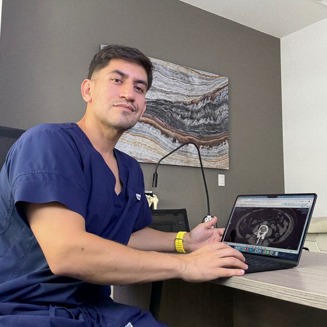 Jonathan Ramirez Duran, Traumatólogo Tlalnepantla de Baz