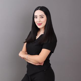 Ampliar imagen: Ana Fernanda Molina García, Dentista - Odontólogo Chihuahua