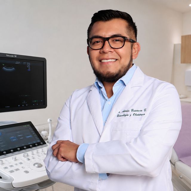 Adrian Guerrero Cruz, Ginecólogo Ciudad de México