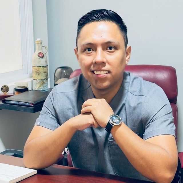 Alexis Javier García Ruiz, Urólogo Gustavo A Madero