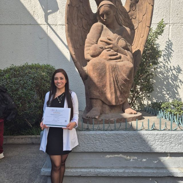 Gila Lili Barrientos Chavez, Ginecólogo San Juan del Rio