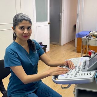 Ampliar imagen: Monserrat Lagunas, Cardiólogo Ciudad de México