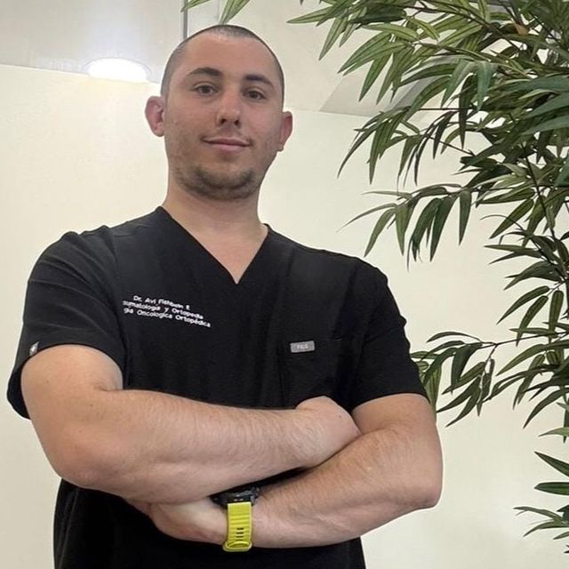 Avi Fishbein Freiman, Ortopedista Huixquilucan