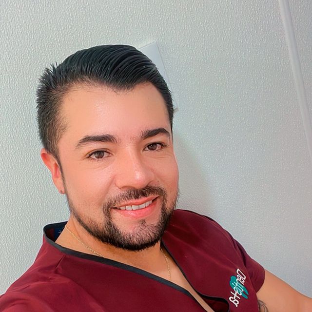 Adrian Melendez, Dentista - Odontólogo Cuautitlan Izcalli