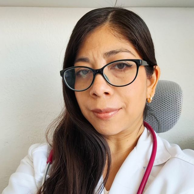 ALINE CORTES, Pediatra Ixtapaluca