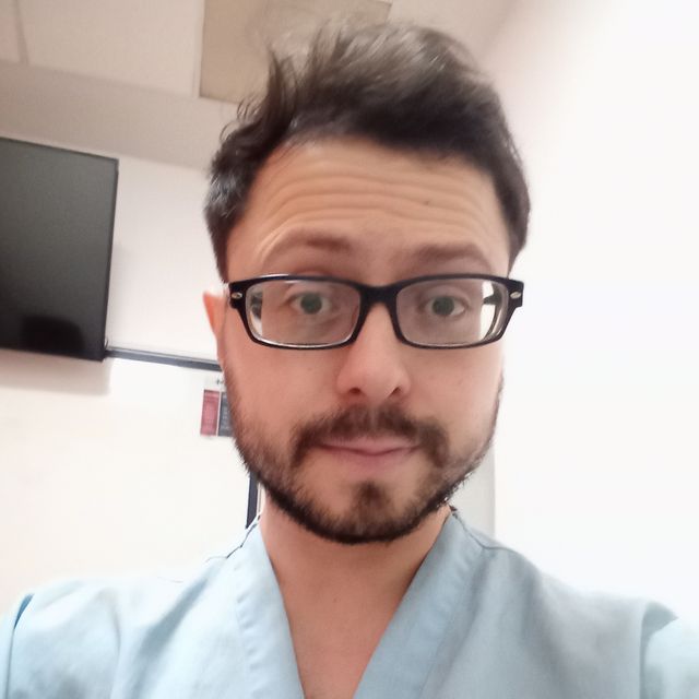 Rodrigo Cuevas Buendía, Médico general Saltillo