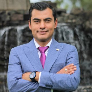 Ampliar imagen: Homero Onesimo Sosa Murillo, Cirujano general Morelia