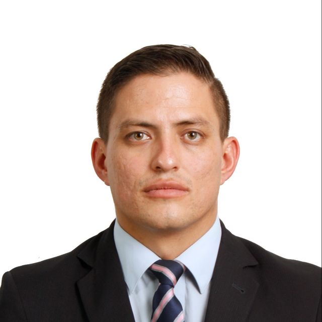 José Adonai García Campos, Neurocirujano Fresnillo