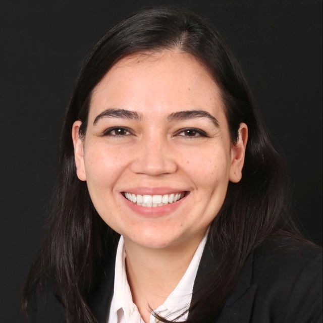 Julieta Medina Galindo, Infectólogo Ciudad de México