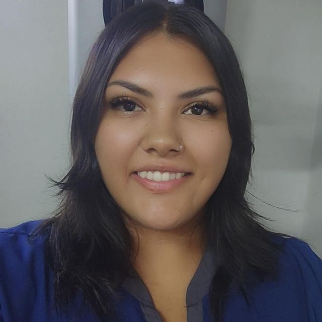 Camila Joanna  Hernández Márquez , Fisioterapeuta León