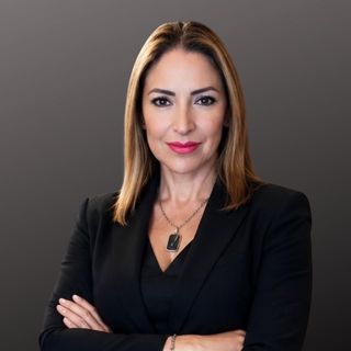 Claudia Lara Bauche Alcalde, Psicólogo El Marqués