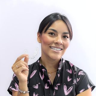 Ampliar imagen: Adriana Santos González, Odontólogo pediatra Puebla