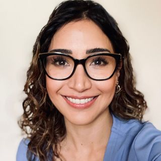 Dra. Elizabeth Morelos Morales