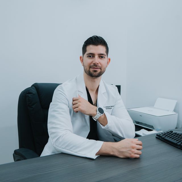 Edgar Ulises Mejía Chávez, Urólogo Tecoman