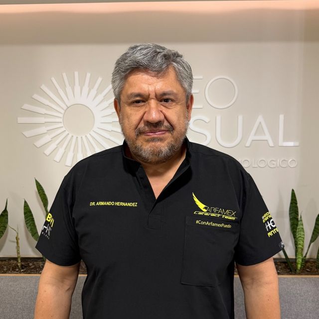 Armando Hernández López, Oftalmólogo Zapopan