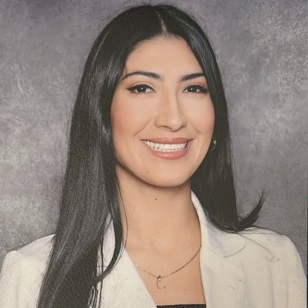 Ydris Zelim Rosillo Salgado, Nefrólogo Ciudad de México