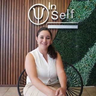 Ampliar imagen: Ana Karen Beltrán Castillo, Psicólogo Puebla