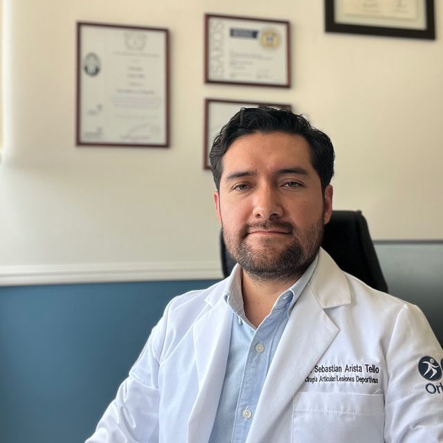 Sebastián Arista Tello, Traumatólogo Metepec