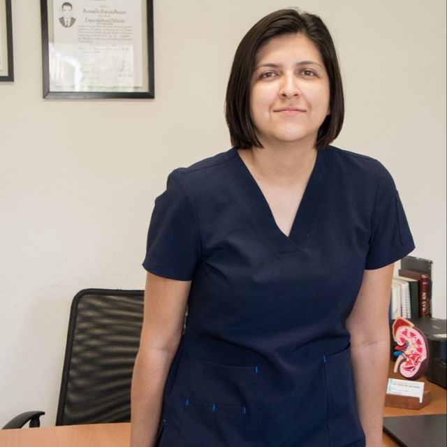 Denisse Arellano Méndez, Nefrólogo Guadalajara