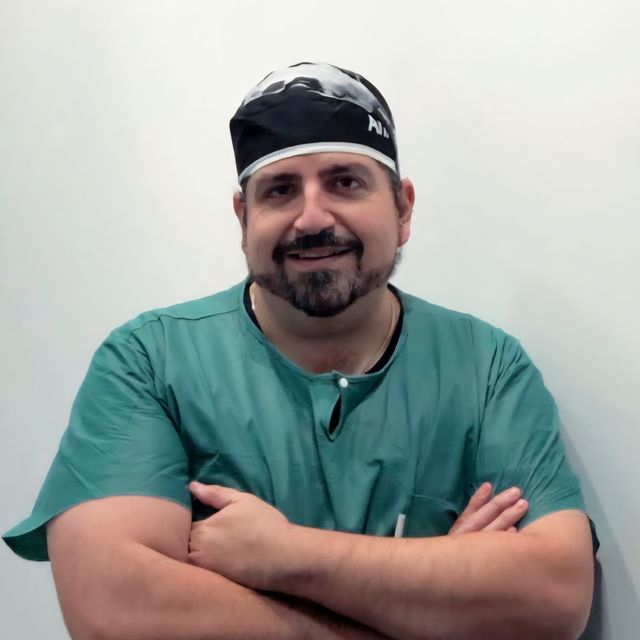 Rodrigo Burgos Paz, Ortopedista Tlalpan
