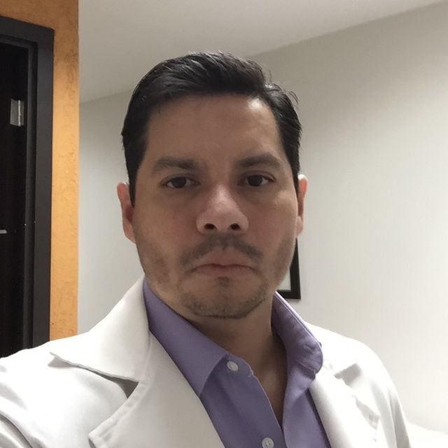 Raúl Amavisca Espinosa, Neurólogo Guadalajara