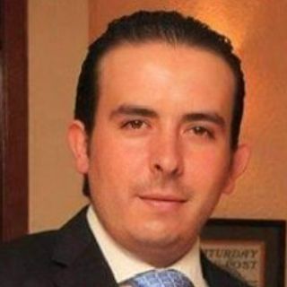 Ampliar imagen: Roberto Villaseñor Lomeli, Dentista - Odontólogo Aguascalientes