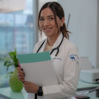Eva Ramírez Avilés, Cirujano general Ciudad de México