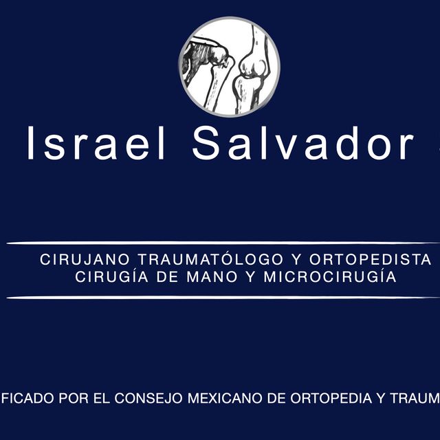 Israel Salvador Solís, Ortopedista Torreon